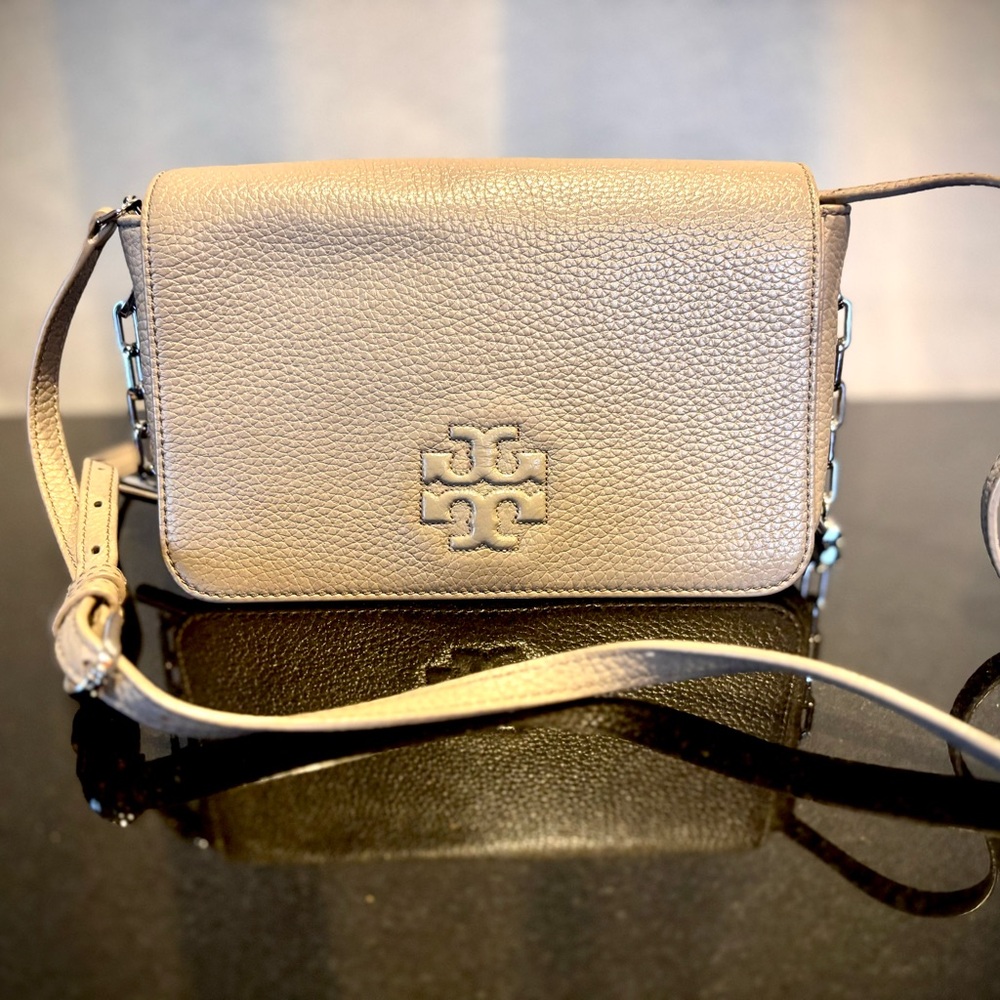Authentic Tory Burch Thea French Gray Leather Crossbody Bag Silver Chain Strap